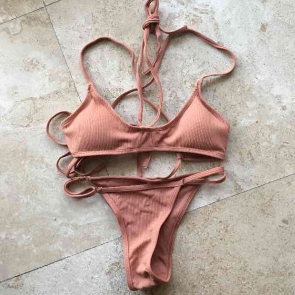 Ribbed Bikini Set - Picture 2 of 2